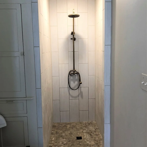 Robert's Flooring complete project 10 in Gretna, LA