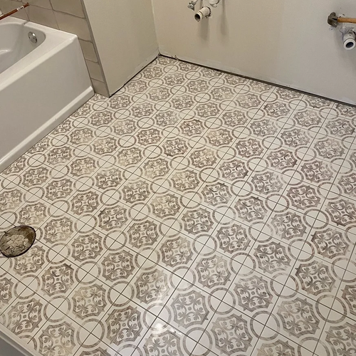 Robert's Flooring complete project 22 in Gretna, LA